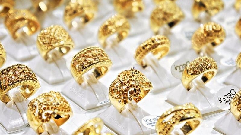 سعر الذهب اليوم في محلات الصاغة 20 أكتوبر 2024