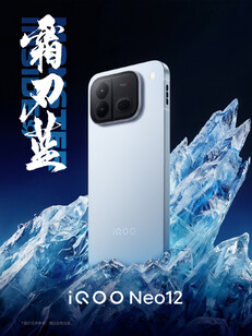 The iQOO in the Frost Blade Blue Black finish