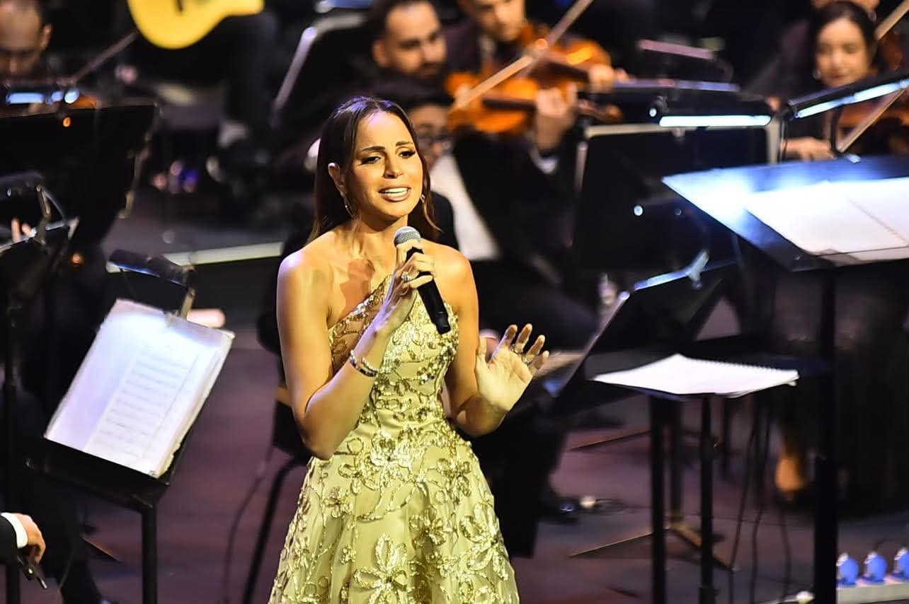 حفل الفنانة آمال ماهر في مهرجان الموسيقى العربية وسط حضور جماهيري كامل العدد