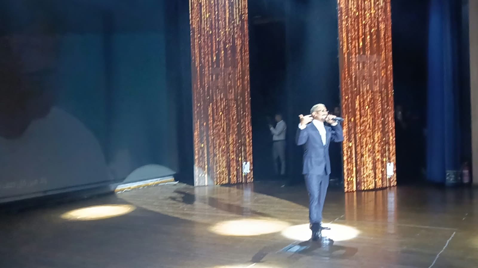 أحمد سعد مفاجأة افتتاح مهرجان نقابة المهن التمثيلية للمسرح المصري