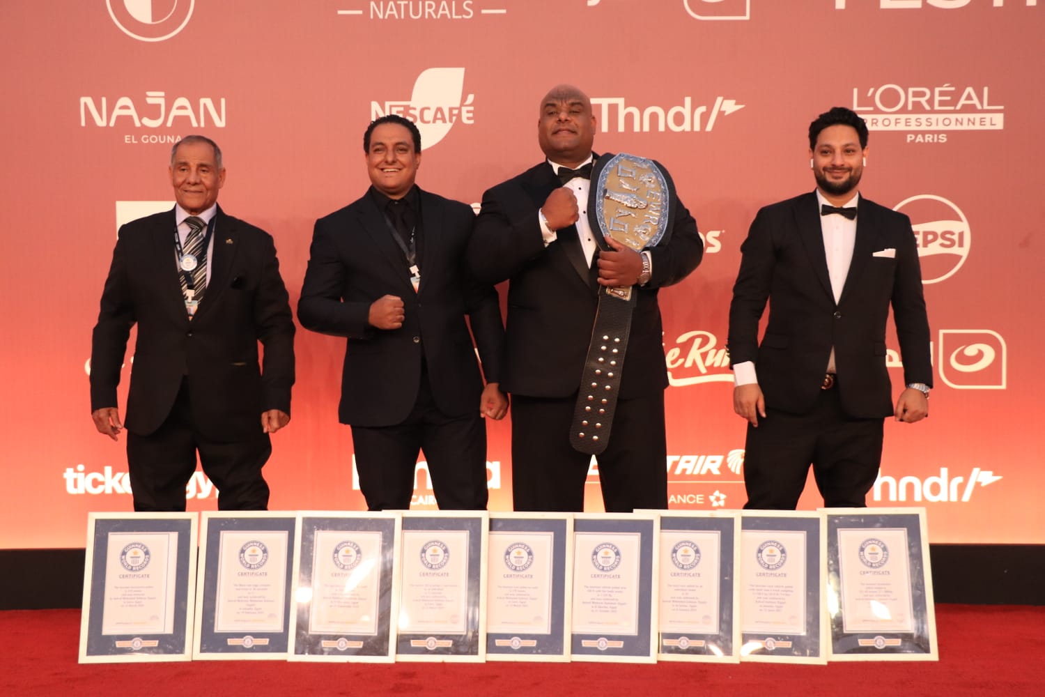 نجوم الفن يتألقون في العرض العالمي الأول لـ عودة كابتن كابونجا  بالجونة