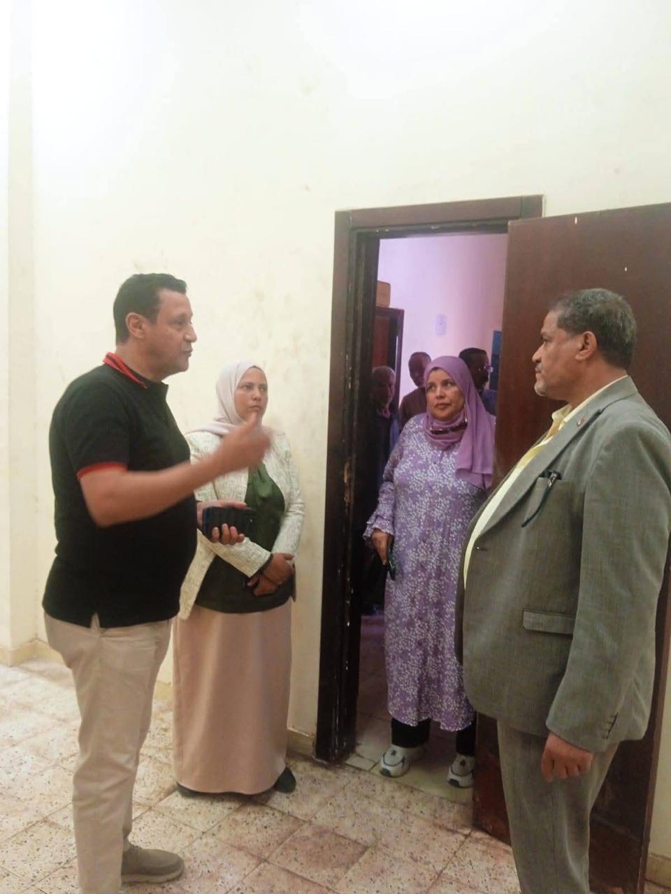 تكثيف المرور الميداني على المجمعات الخدمية والإرشادية بمختلف المحافظات