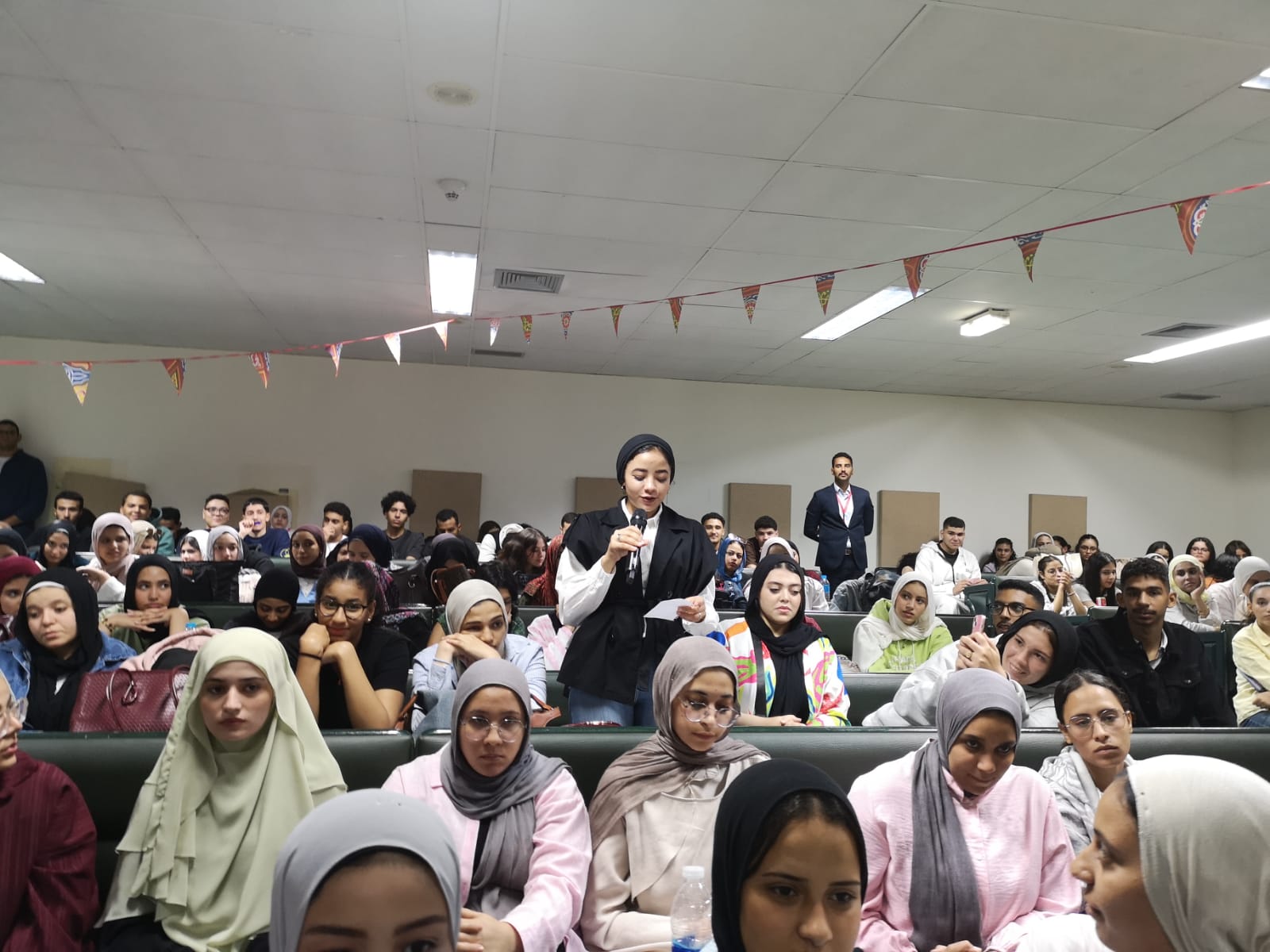 جانب من الزيارة