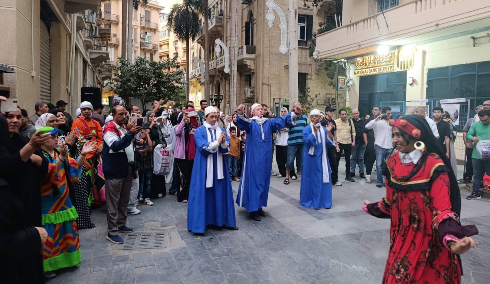 فرقة  ضي القلوب  لذوي الهمم تشارك في فعاليات  شارع الفن  