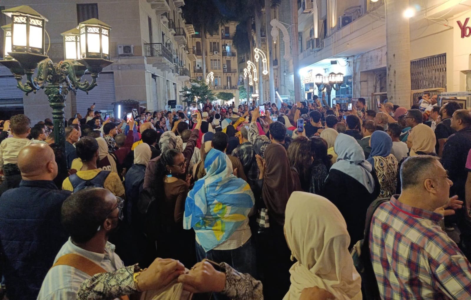 فرقة  ضي القلوب  لذوي الهمم تشارك في فعاليات  شارع الفن  