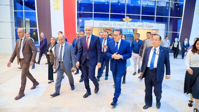  تحويل ٢٠ مدرسة فنية إلى تمريض ورعاية صحية لكبار السن