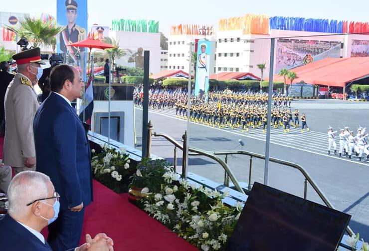 الرئيس السيسي يشهد حفل تخرج الدفعات الجديدة من الكليات والمعاهد العسكرية
