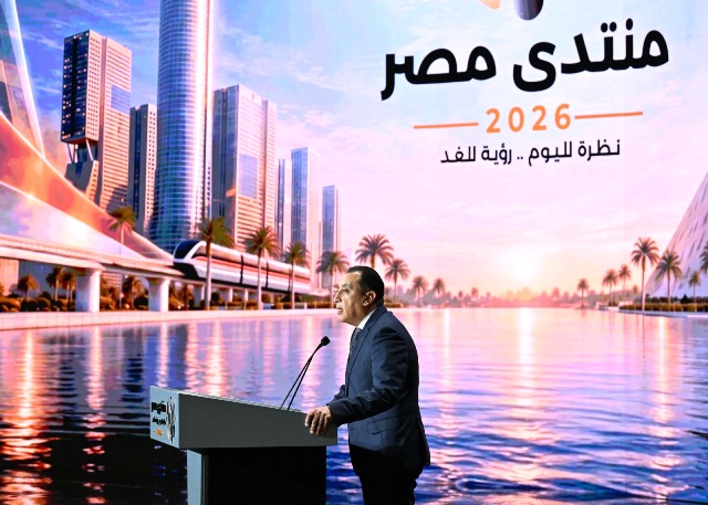 رئيس الوزراء يستعرض ما تحقق على أرض الدولة المصرية