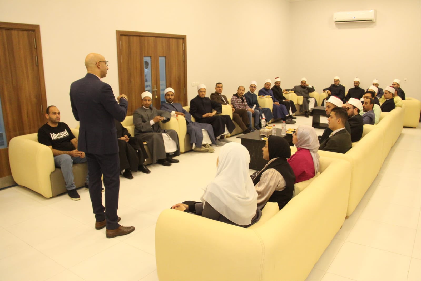 دار الإفتاء تزور مركز علاج الإدمان بإمبابة للتعرف على برامج العلاج والتأهيل ومنع الانتكاسة
