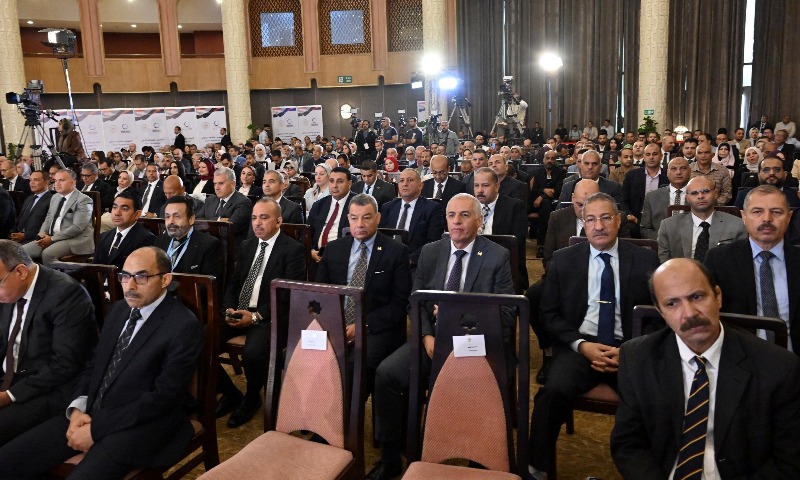 مشاركة رئيس الوزراء في افتتاح مؤتمر تكنولوجيا المياه والصرف الصحي 