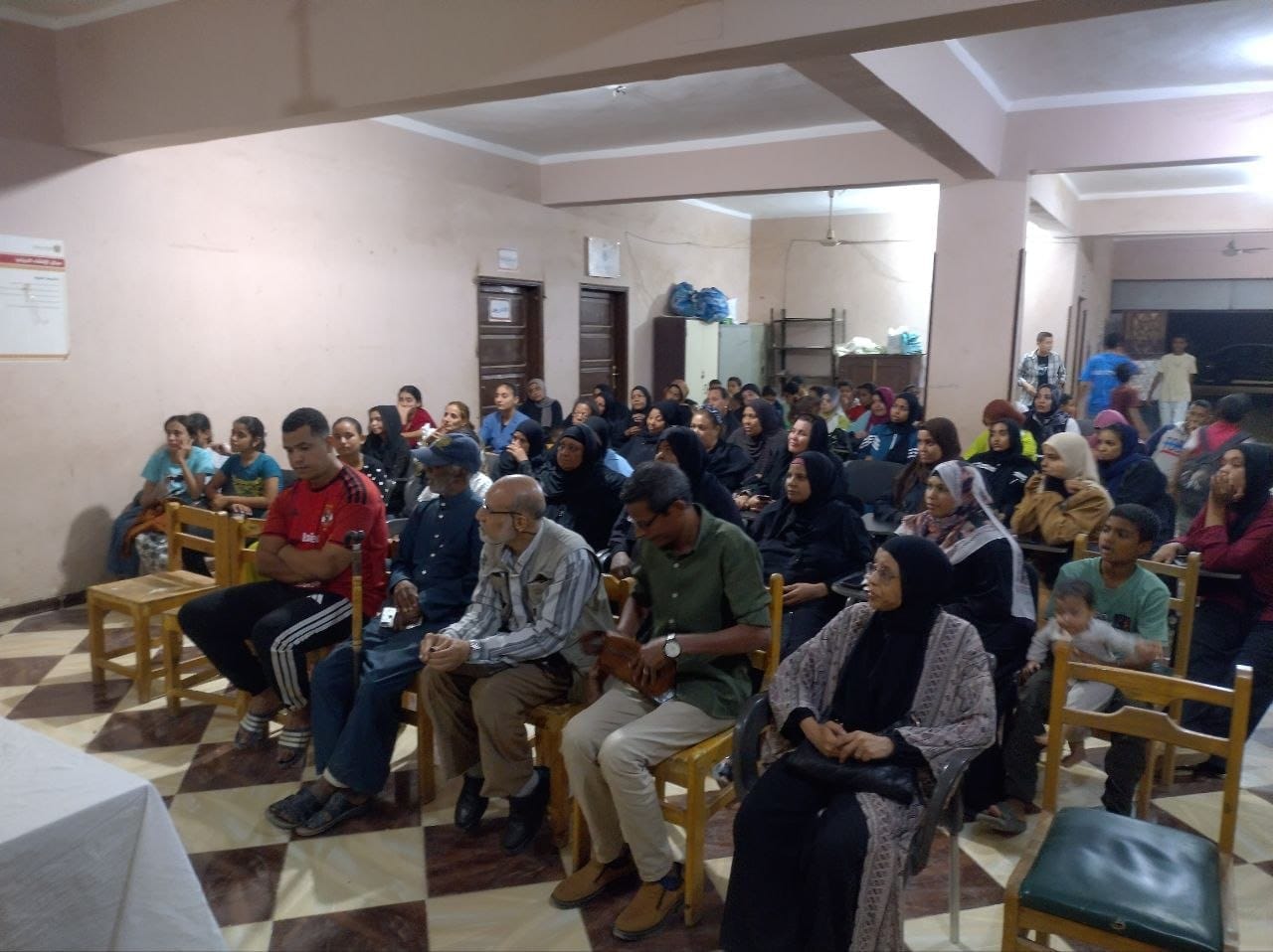  مخاطر التغير المناخي  في مناقشات صالون الثقافة الجماهيرية بالطود