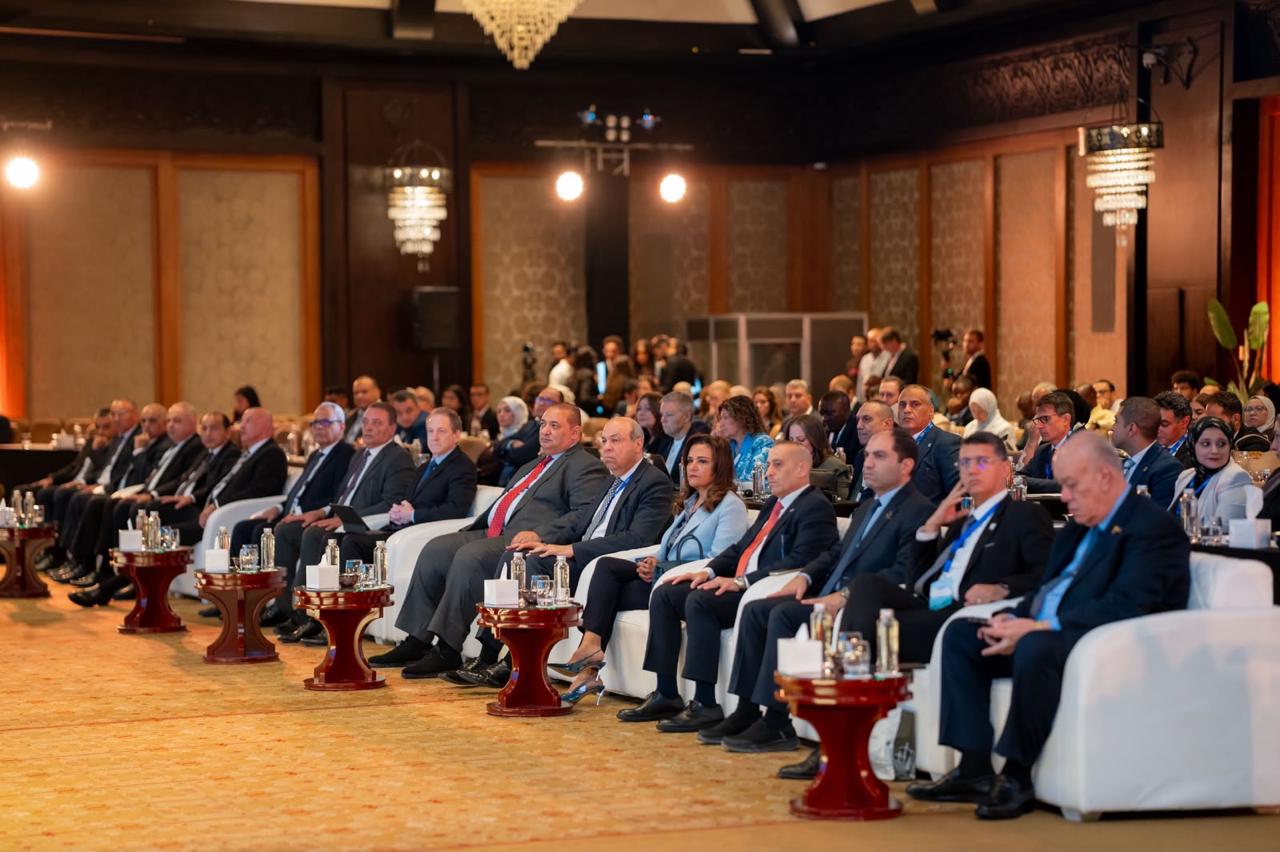 وزير الطيران خلال ندوة الايكاو حول <a href=