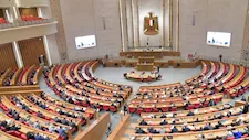 تعرف على إجراءات انعقاد الجلسة الطارئة للبرلمان بعد دعوة الرئيس