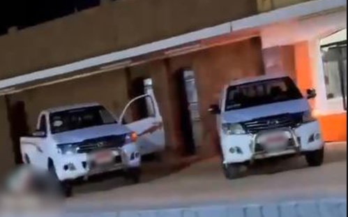 من أجل المشاهدات.. ضبط المتورطين في واقعة سيارتي ربع نقل برصيف محطة قطار إدفو