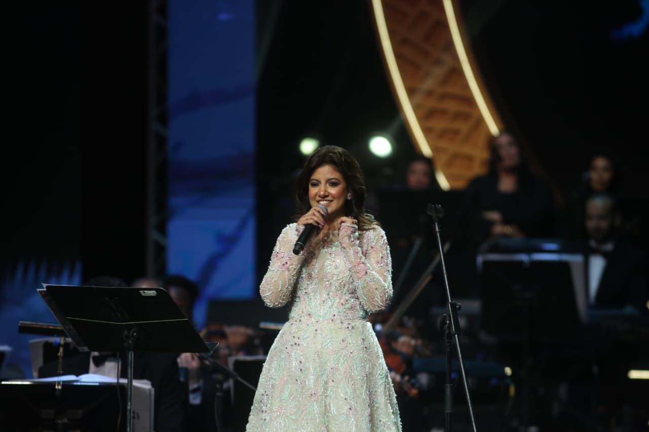  نجوم مهرجان الموسيقى العربية 34 يواصلون التألق على المسرح الكبير