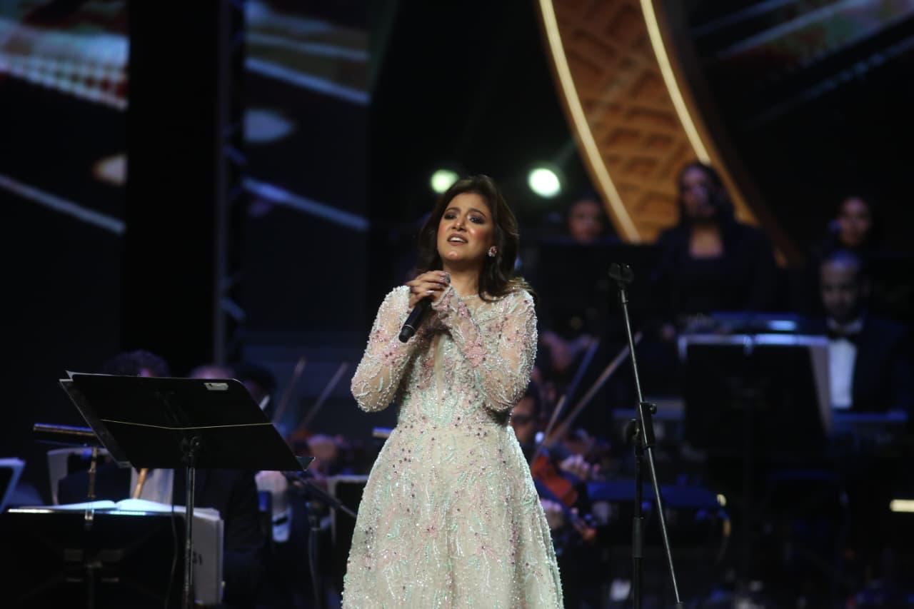  نجوم مهرجان الموسيقى العربية 34 يواصلون التألق على المسرح الكبير