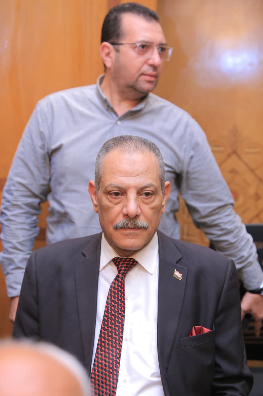  الاجتماع الأسبوعي لحزب الغد برئاسة المهندس موسى مصطفى موسى