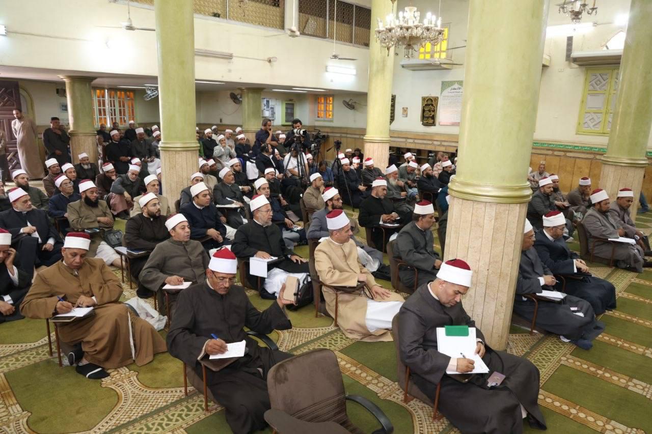 وزير الأوقاف يختتم المرحلة الأولى من التدريب الميداني لأئمة القليوبية 