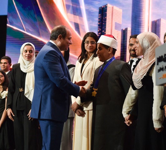 السيد الرئيس السيسي خلال الجلسة الختامية لمنتدي مصر 2026