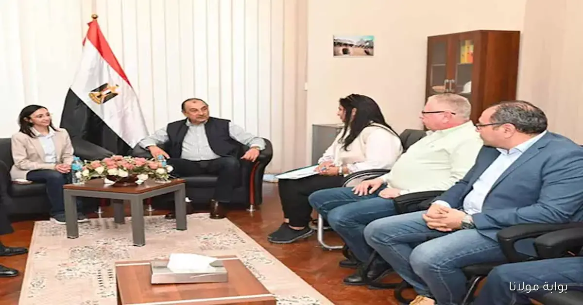 وزير قطاع الأعمال يتفقد شركة مصر للغزل والنسيج في إطار جهود التطوير الشامل