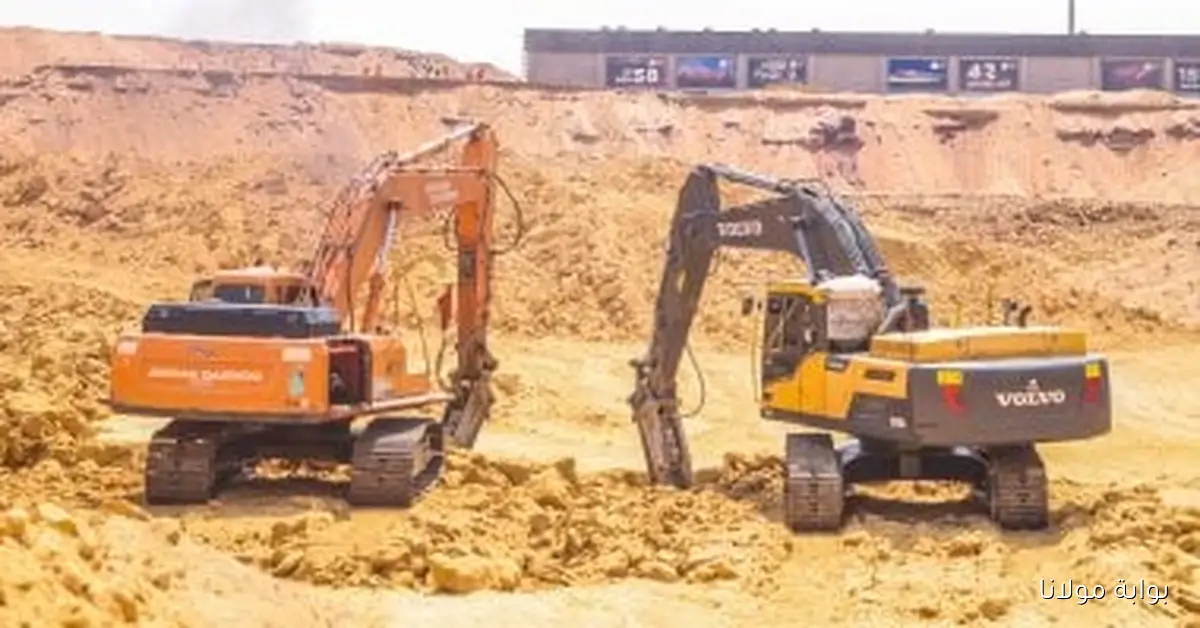 أعمال الحفر في استاد الأهلي تتجاوز 300 ألف متر مكعب مع صور توثق الإنجاز