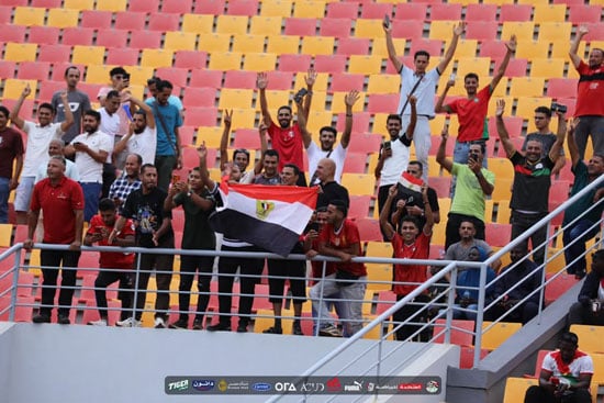 جمهور منتخب مصر فى بوركينا فاسو