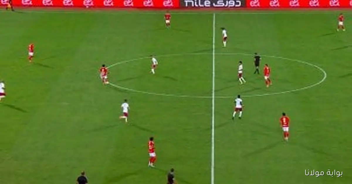 الأهلي يسعى لتسجيل هدف التقدم أمام سيراميكا في مباراة متكافئة 0-0 خلال 15 دقيقة من اللعب