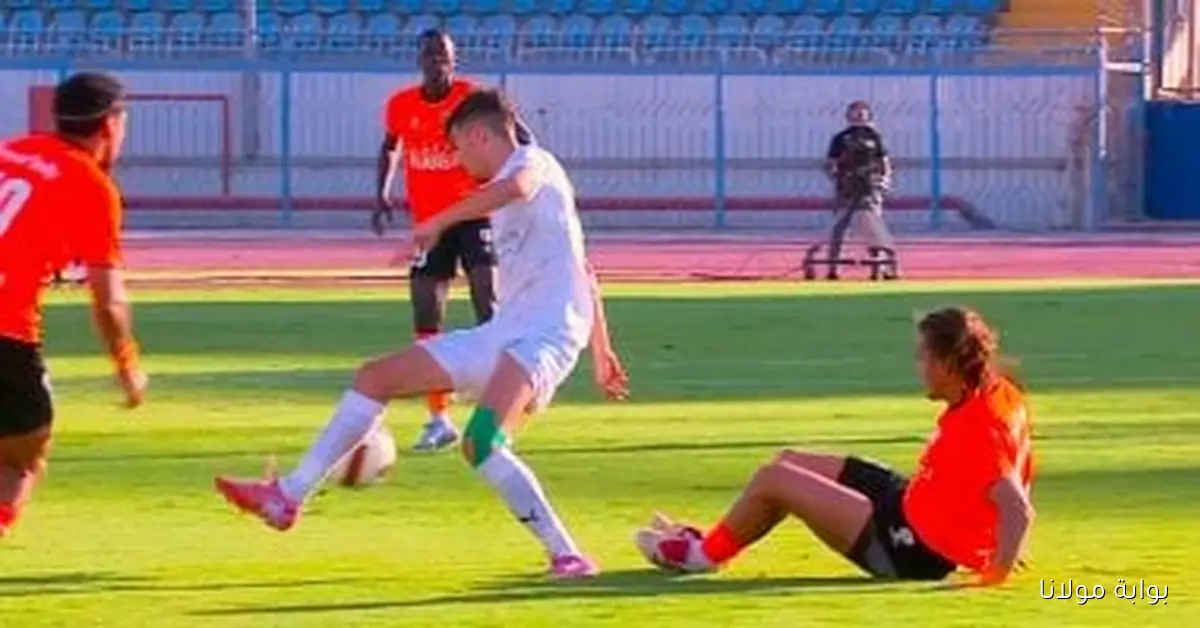 الشوط الأول ينتهي بالتعادل السلبي بين المصري وفاركو