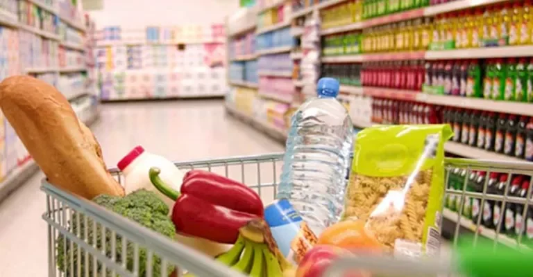 انخفاض أسعار الفول وتأثيره على أسعار السلع الأساسية في الأسواق اليوم 9 سبتمبر 2025