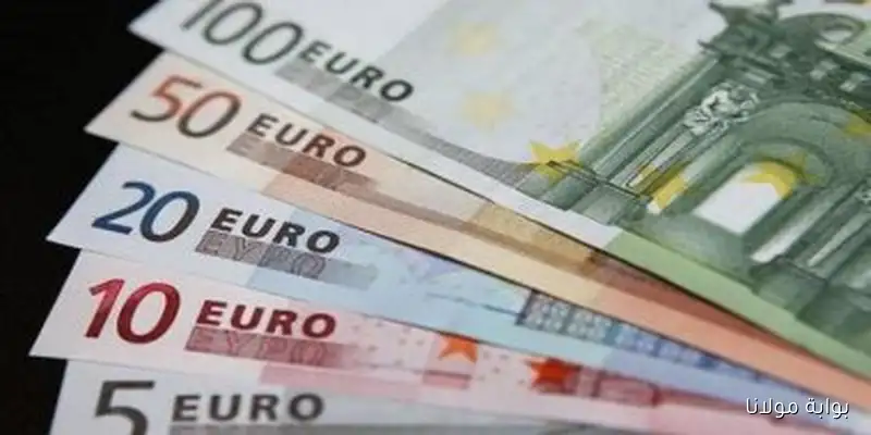تراجع سعر الدولار وارتفاع اليورو والجنيه الإسترليني مقابل الدينار الكويتي بعد قصف قطر