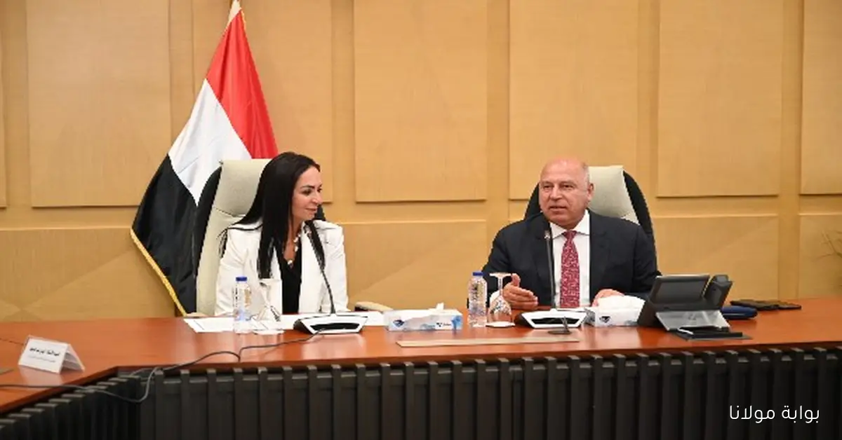 تعاون بين الصناعة والتضامن لرعاية المسنين المتقاعدين