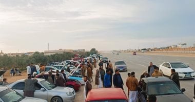 جمارك مطار القاهرة تحقق 24 مليون جنيه من مزاد بيع السيارات والبضائع المتراكمة