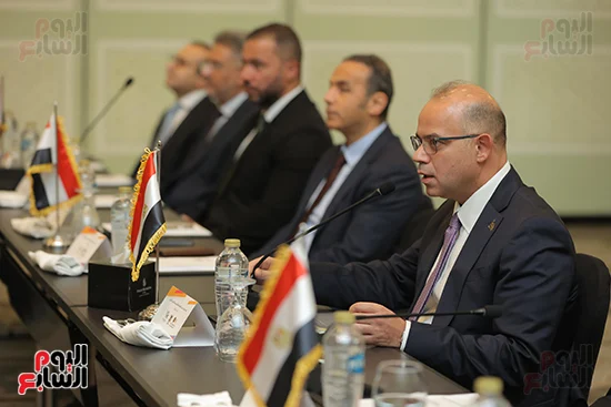 رئيس الرقابة المالية يستعرض مع رؤساء التحرير تطوير القطاع المالي غير المصرفي رئيس الرقابة المالية يستعرض مع رؤساء التحرير تطوير القطاع المالي غير المصرفي