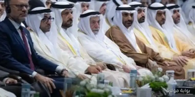 سلطان بن أحمد القاسمي يستعرض الأجنحة والفعاليات المصاحبة في المنتدى الدولي للاتصال الحكومي