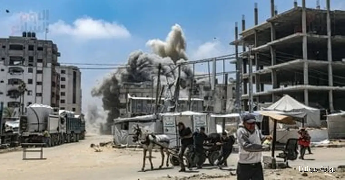 قصف الاحتلال البوابة الشرقية لمجمع الشفاء الطبي غرب مدينة غزة