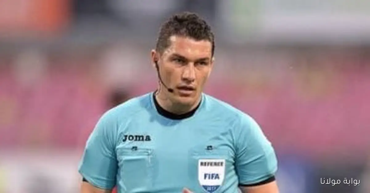 كل ما تحتاج معرفته عن إيستيفان كوفاكس، حكم مباراة بيراميدز وأهلي جدة الليلة