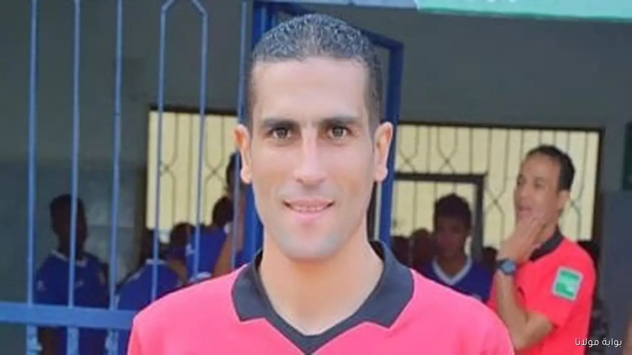محمود ناجي يدير مباراة الزمالك والمصري البورسعيدي في الدوري