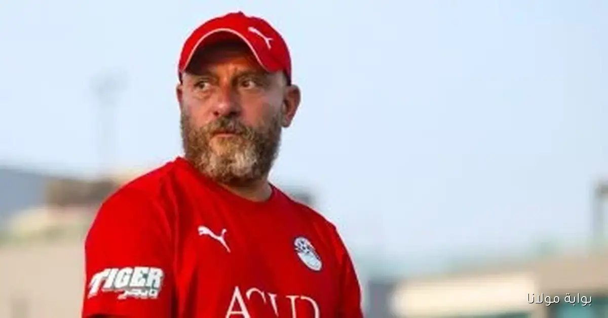 وائل رياض وجهاز منتخب 2007 يراقبون مباريات الدوري المحترفين