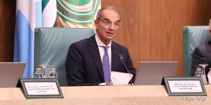 وزير الاتصالات يؤكد أهمية تعزيز الحوسبة والبيانات كعناصر رئيسية في استراتيجية الذكاء الاصطناعي