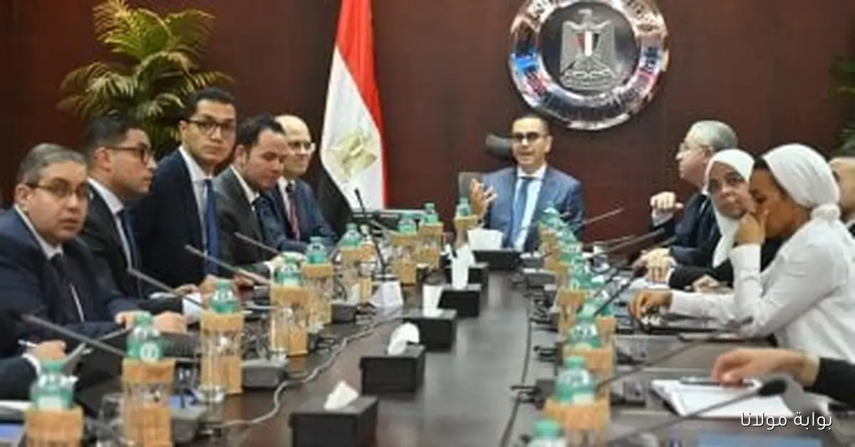 وزير الاستثمار يكشف عن استراتيجيات جديدة لتعزيز مكانة مصر في مؤشر التعقيد الاقتصادي