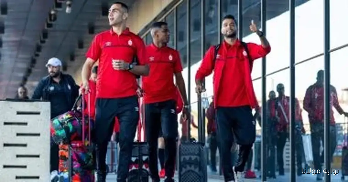 بعثة الاتحاد الليبي تصل القاهرة استعداداً لمواجهة مثيرة أمام المصري في الكونفدرالية