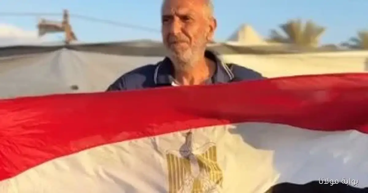 فلسطينيون يحتفلون بالأعلام المصرية وينشدون “يا دنيا سامعاني” في أجواء مفعمة بالفرح