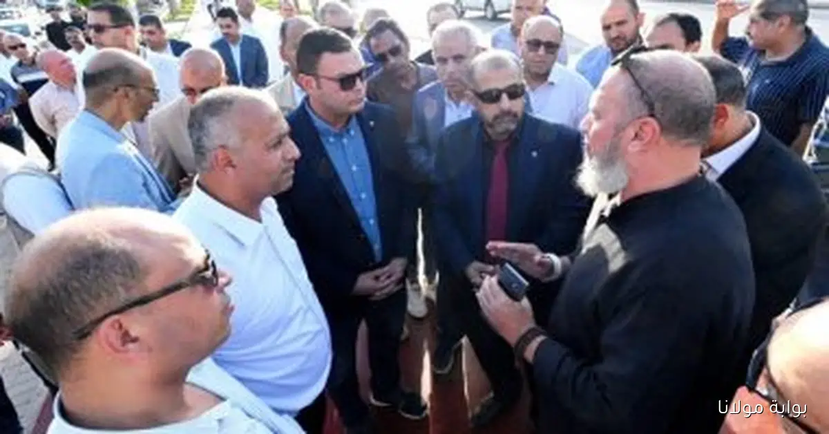 وزير الإسكان يزور مشروعات الإسكان ويستعرض محاور الطرق في مدينة بدر