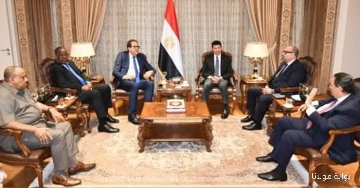 وزير الرياضة يحقق المصالحة بين الأنوكا والأوكسا ويعزز التضامن في الساحة الرياضية الأفريقية