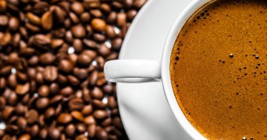 منزوعة الكافيين أم العادية أي نوع من القهوة يجعلك أكثر صحة