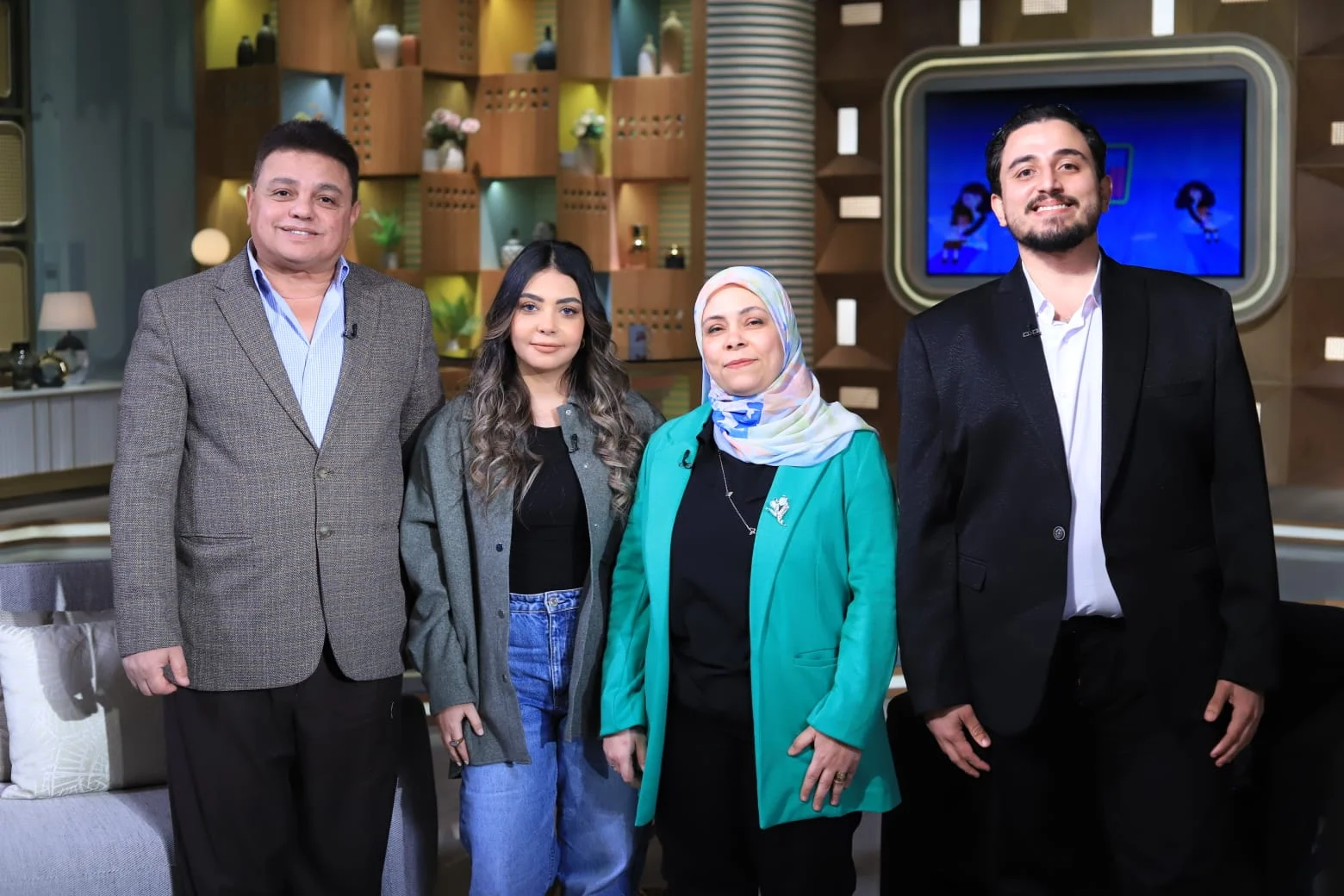 بعد نجاح ميد تيرم ولعبة وقلبت بجد (2) بعد نجاح ميد تيرم ولعبة وقلبت بجد (2)