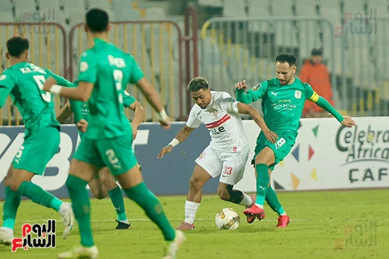 خوان يحاول المرور