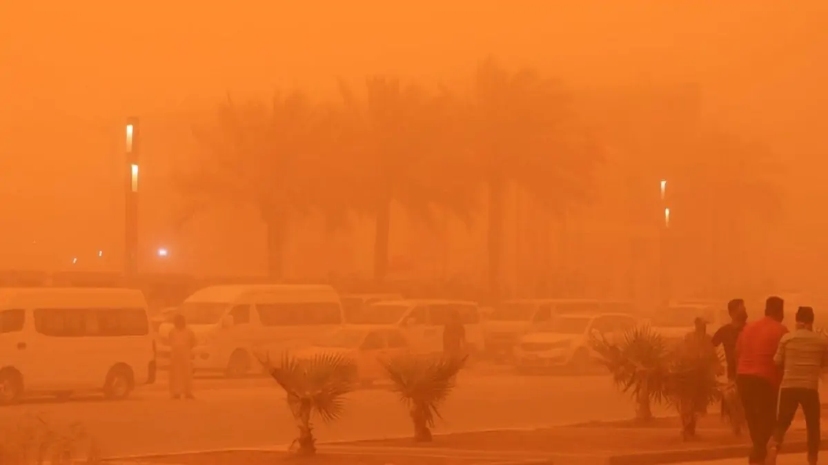 الأرصاد الجوية تحذر من عاصفة رملية وترابية