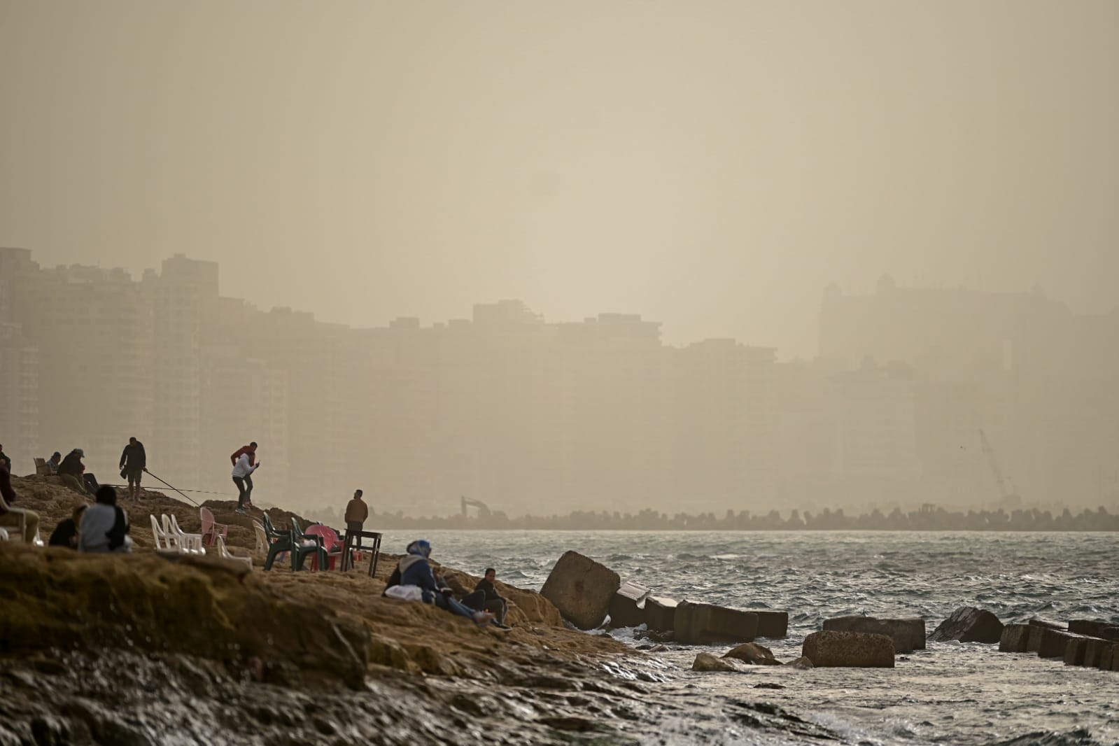 رياح و اتربة على الإسكندرية - تصوير احمد ناجي دراز