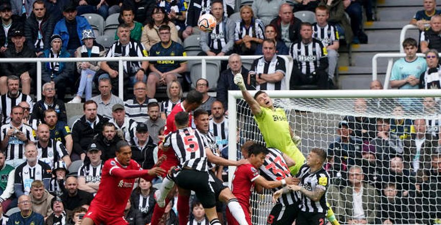 موقف محمد صلاح من تشكيل ليفربول أمام نيوكاسل يونايتد.. الموعد والقنوات